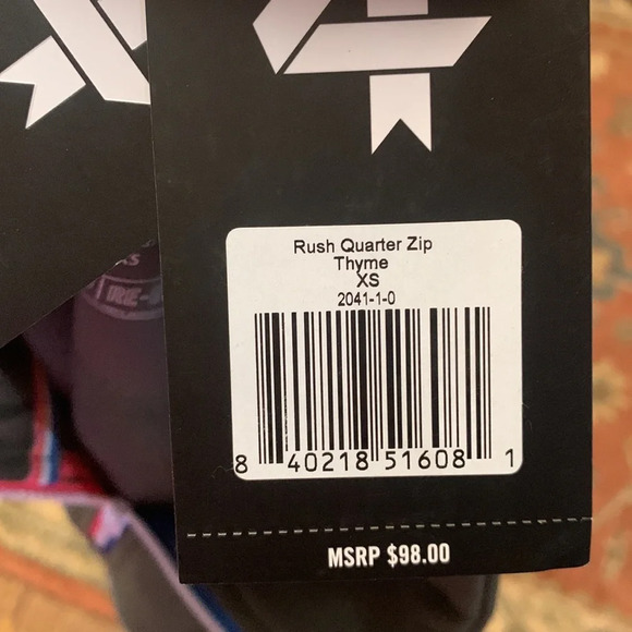 Fourlaps Rush Quarter Zip NWT Thyme Green XS - Picture 9 of 9